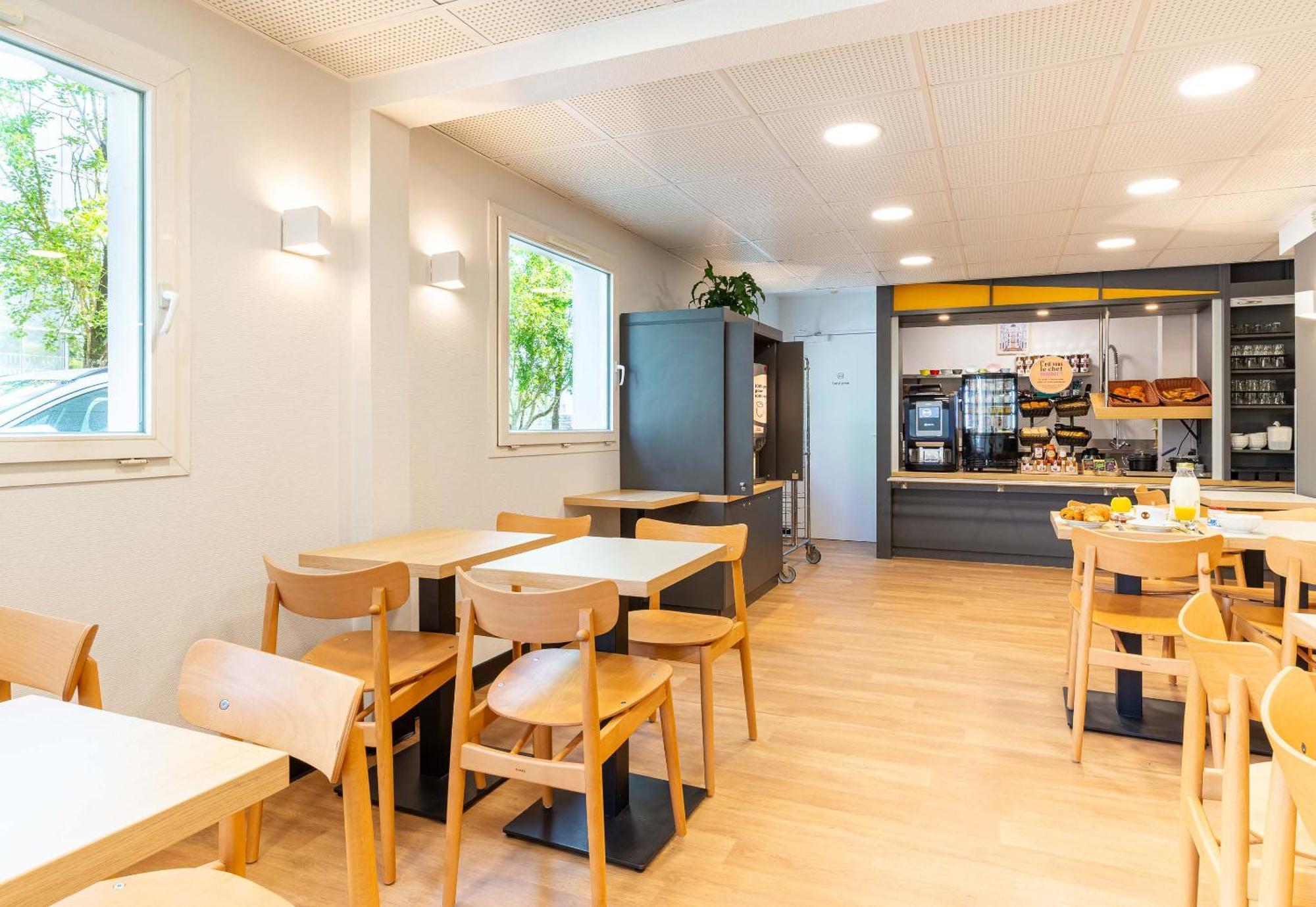 B&B Hotel Nantes Aeroport Бугене Екстер'єр фото
