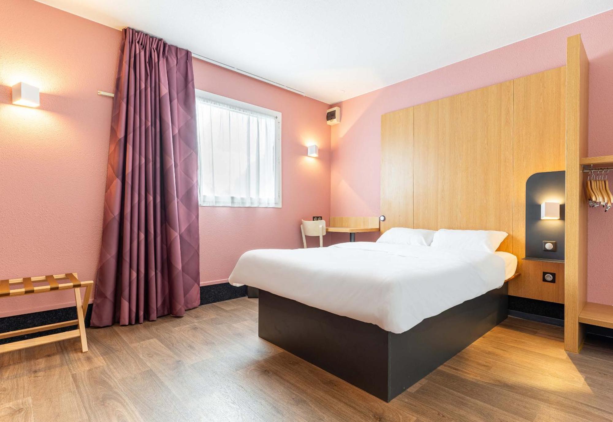 B&B Hotel Nantes Aeroport Бугене Екстер'єр фото