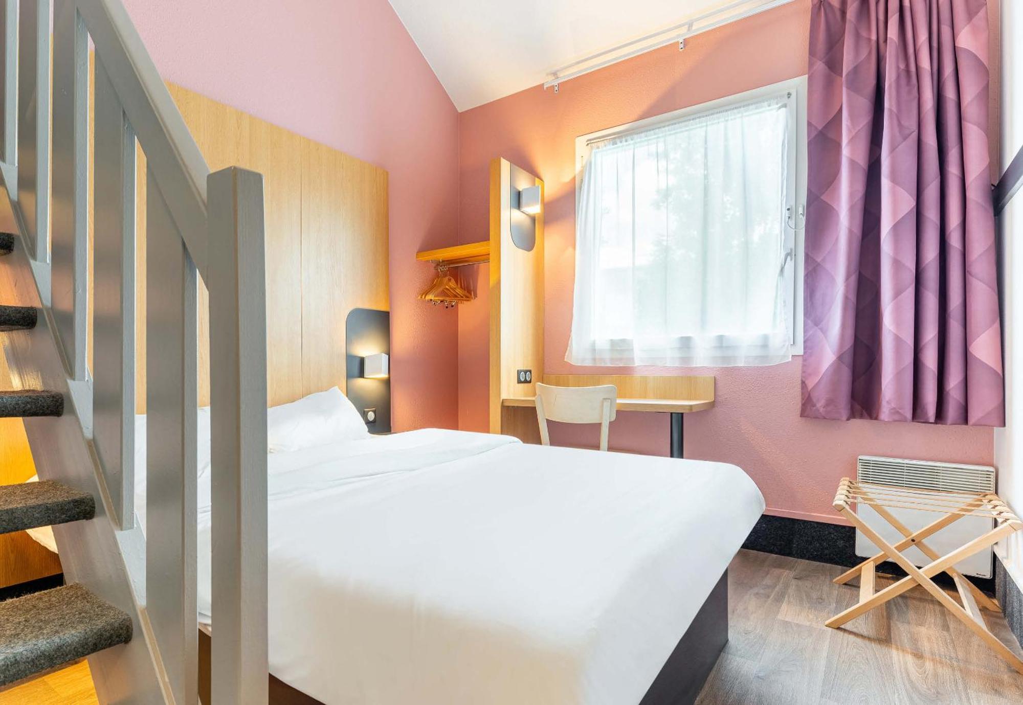 B&B Hotel Nantes Aeroport Бугене Екстер'єр фото